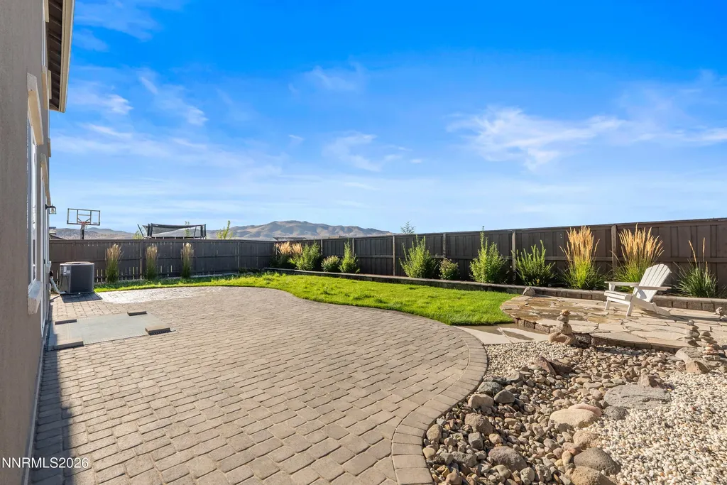 2234 Great Bluffs Sparks NV 89436