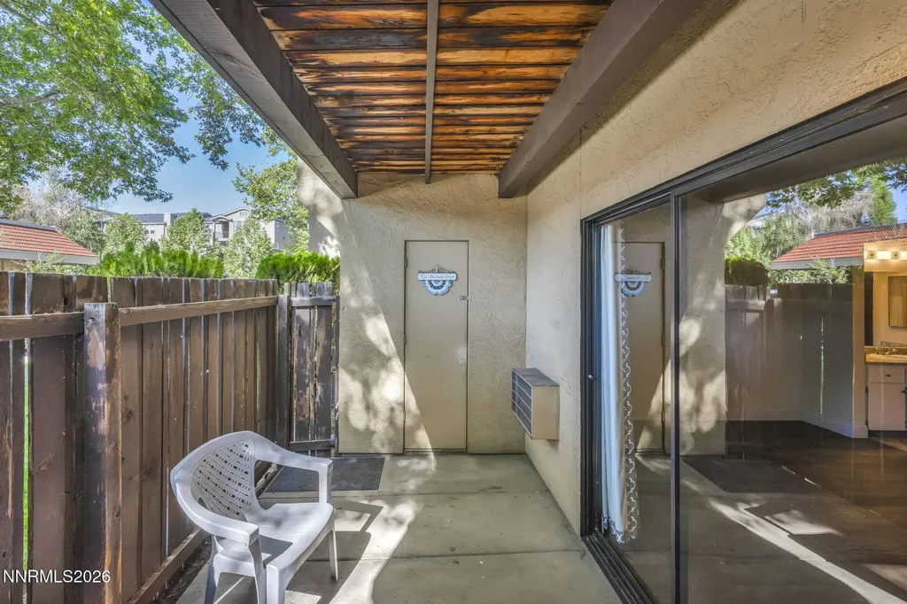 2450 Lymbery Reno NV 89509