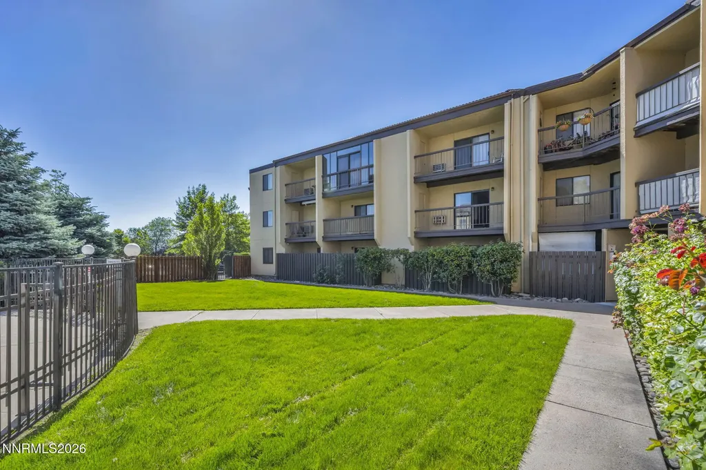 2450 Lymbery Reno NV 89509