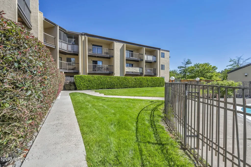 2450 Lymbery Reno NV 89509