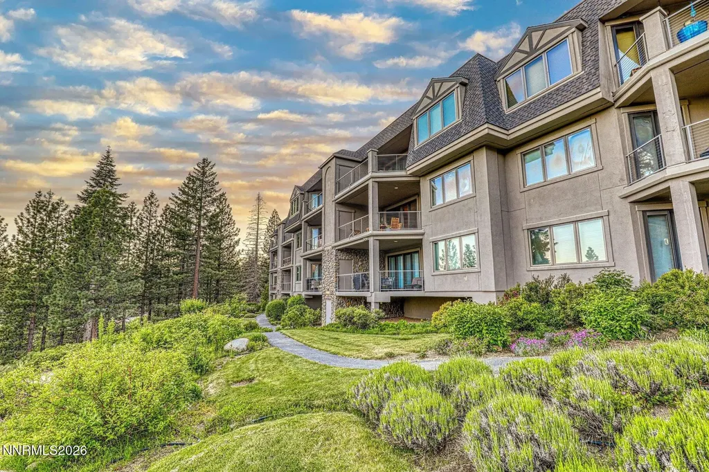 933 Northwood Incline Village NV 89451