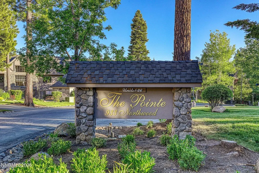 933 Northwood Incline Village NV 89451