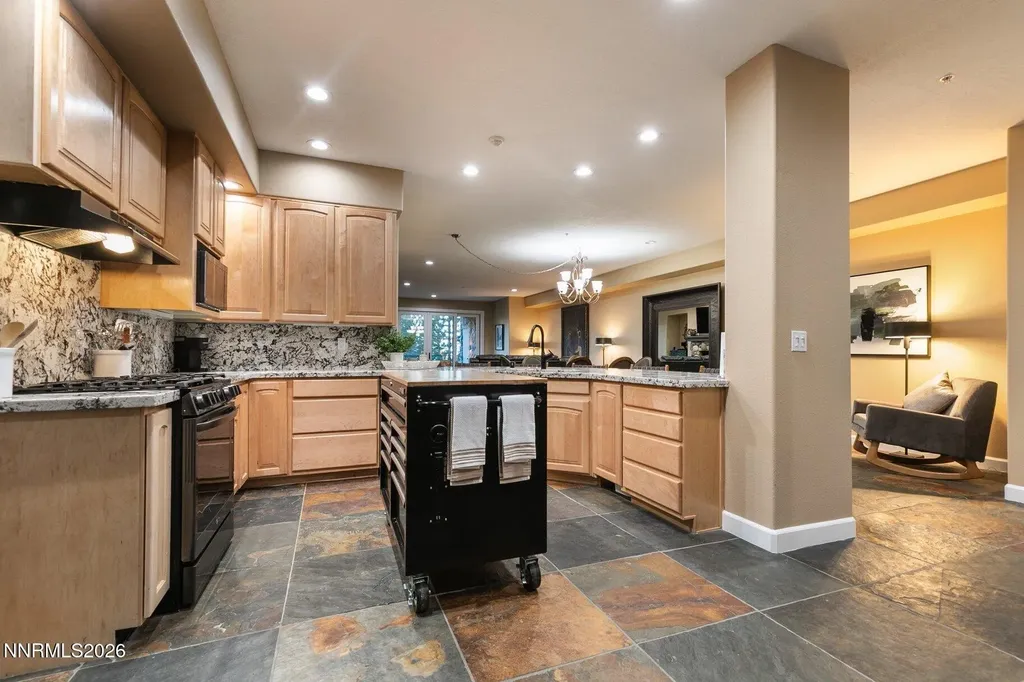 933 Northwood Incline Village NV 89451