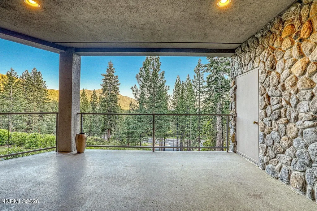 933 Northwood Incline Village NV 89451