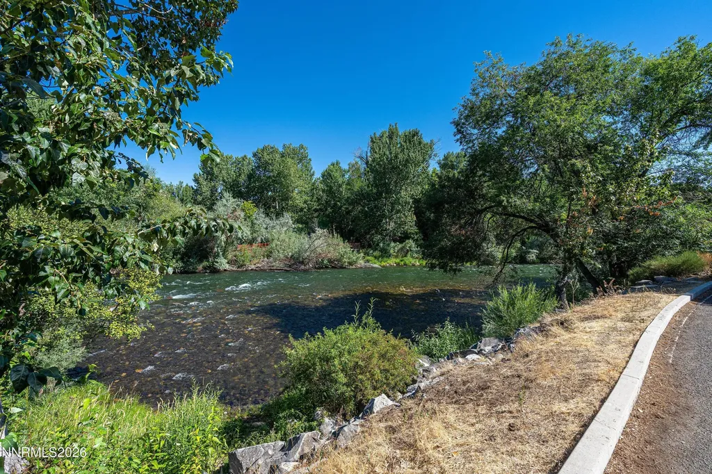 2875 Idlewild Reno NV 89509