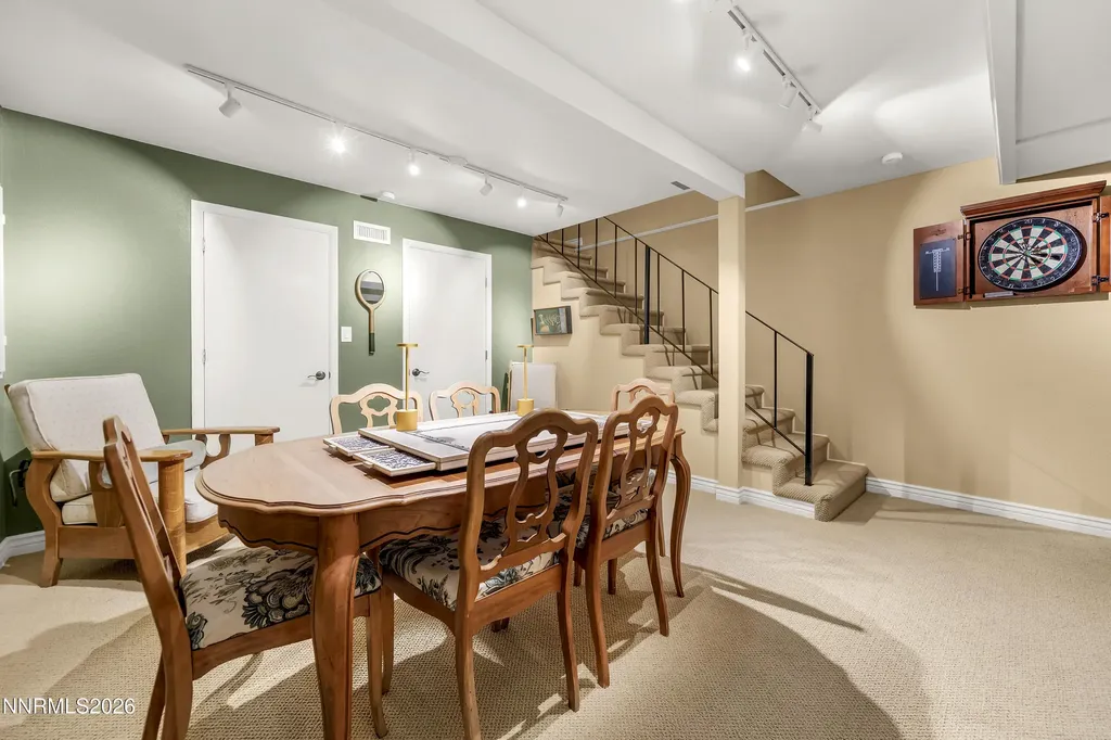 4825 Lakeridge Terrace W. Reno NV 89509