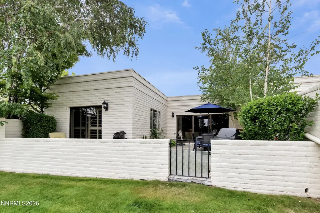 4825 Lakeridge Terrace W. Reno NV 89509