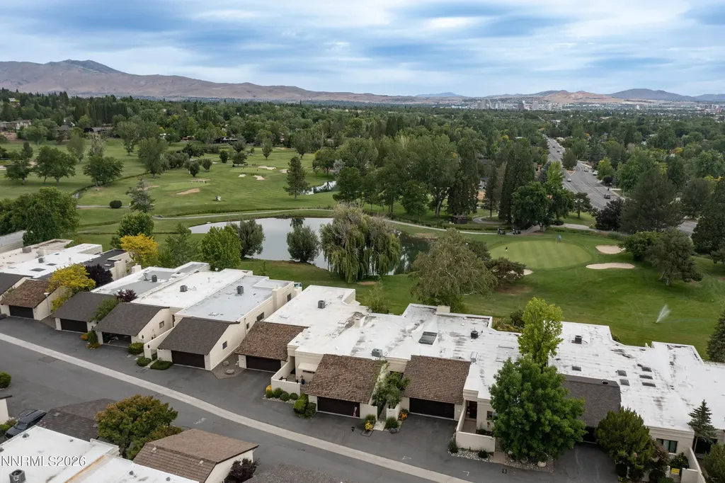 4825 Lakeridge Terrace W. Reno NV 89509