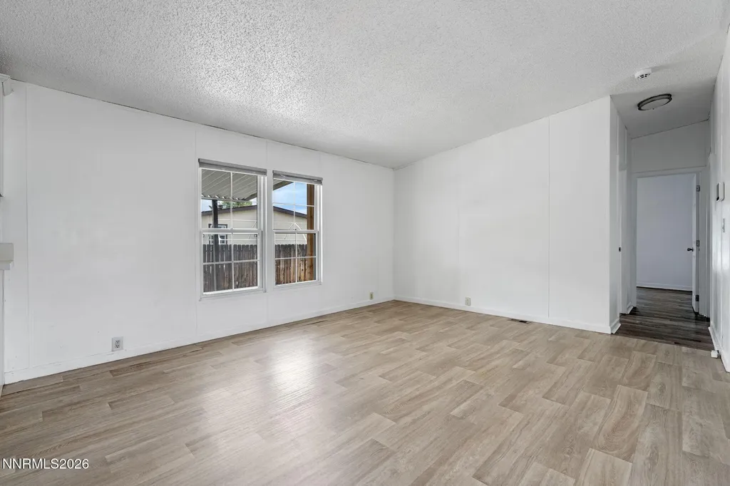 17880 Blackbird Reno NV 89508