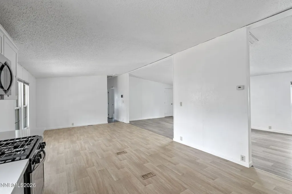 17880 Blackbird Reno NV 89508