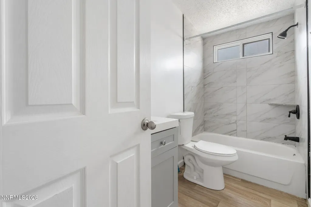 17880 Blackbird Reno NV 89508