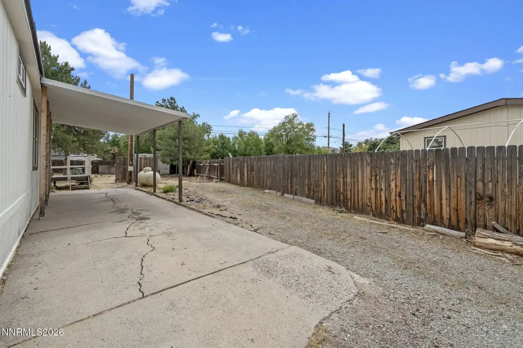 17880 Blackbird Reno NV 89508