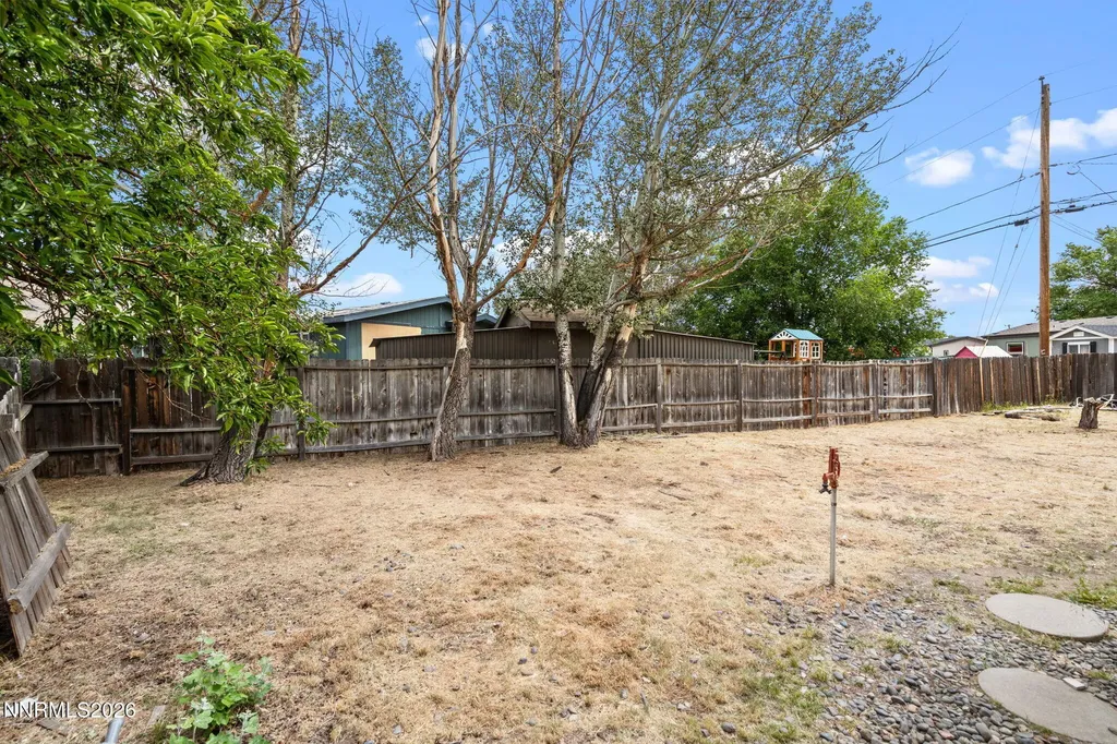 17880 Blackbird Reno NV 89508