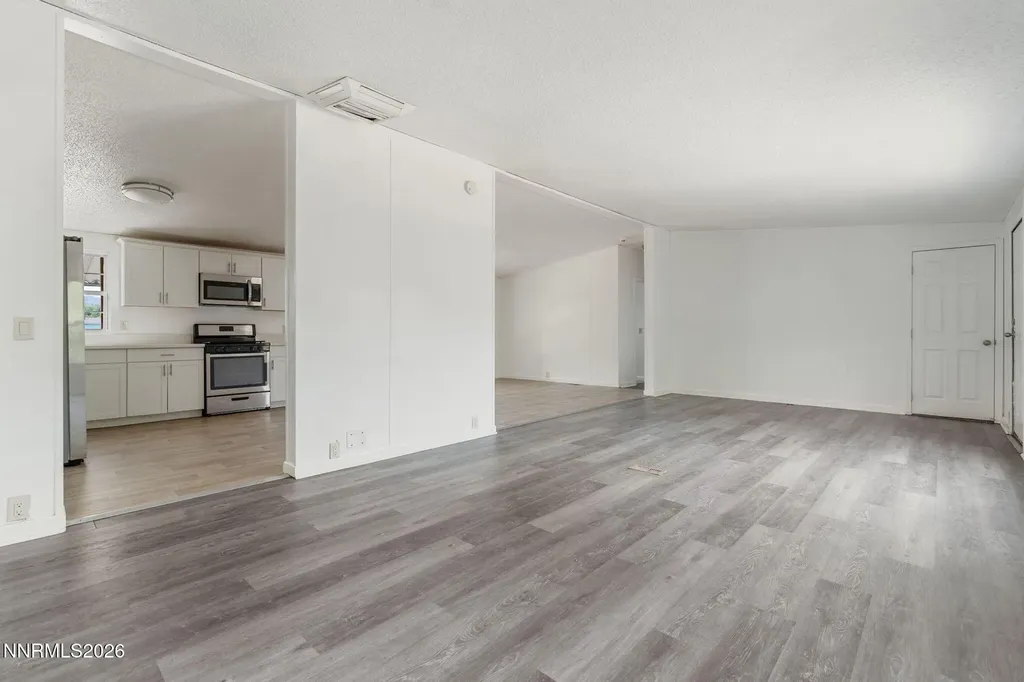 17880 Blackbird Reno NV 89508