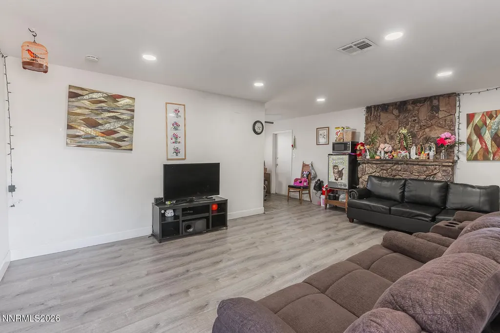 1401 Bresson Reno NV 89502