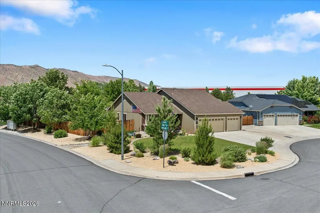 1231 Chara Spanish Springs NV 89441