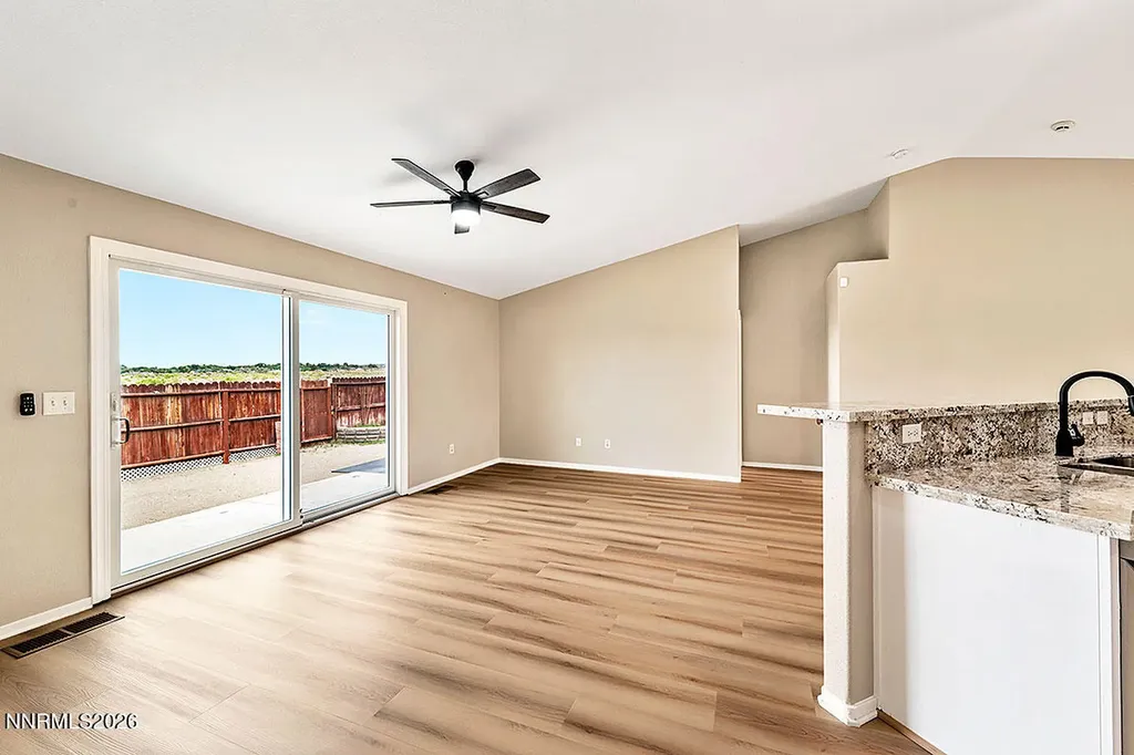 510 Saint Louis Fernley NV 89408