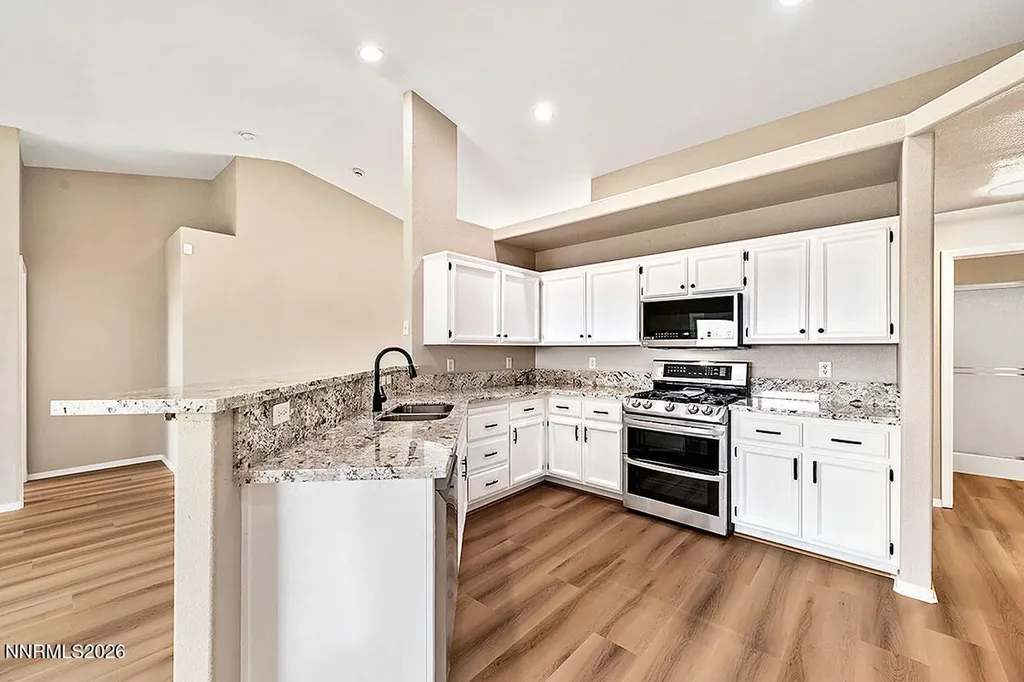 510 Saint Louis Fernley NV 89408