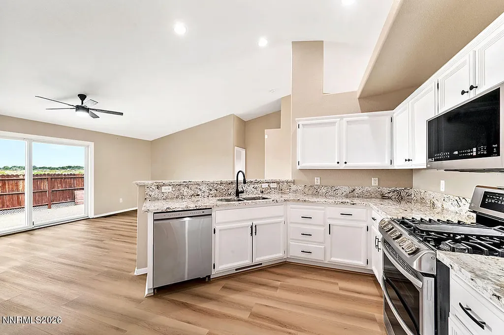 510 Saint Louis Fernley NV 89408