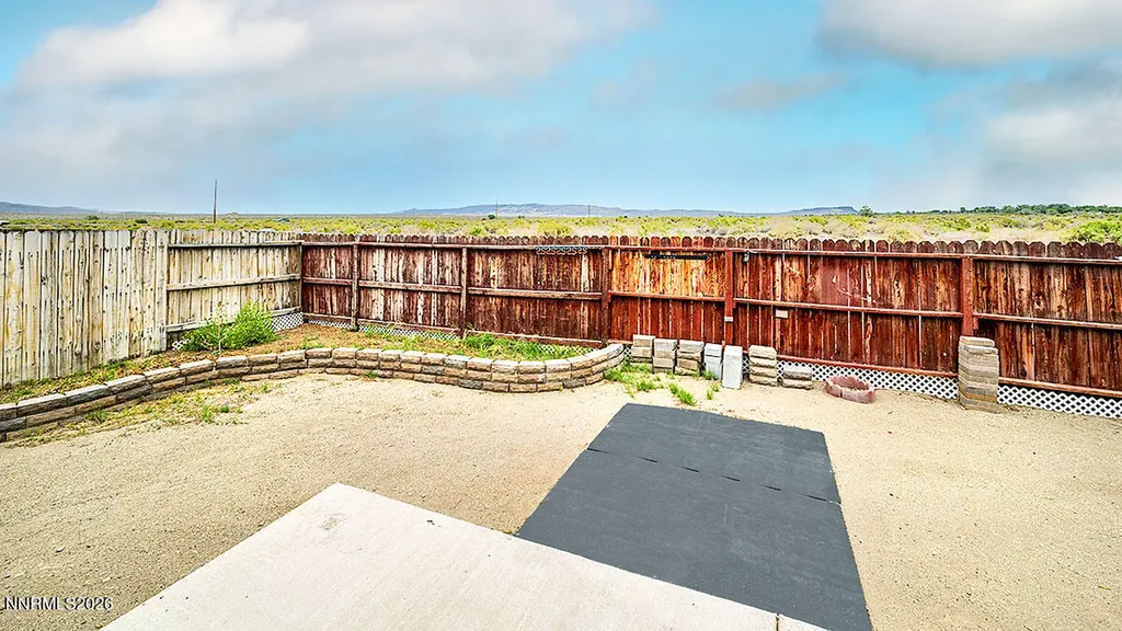 510 Saint Louis Fernley NV 89408