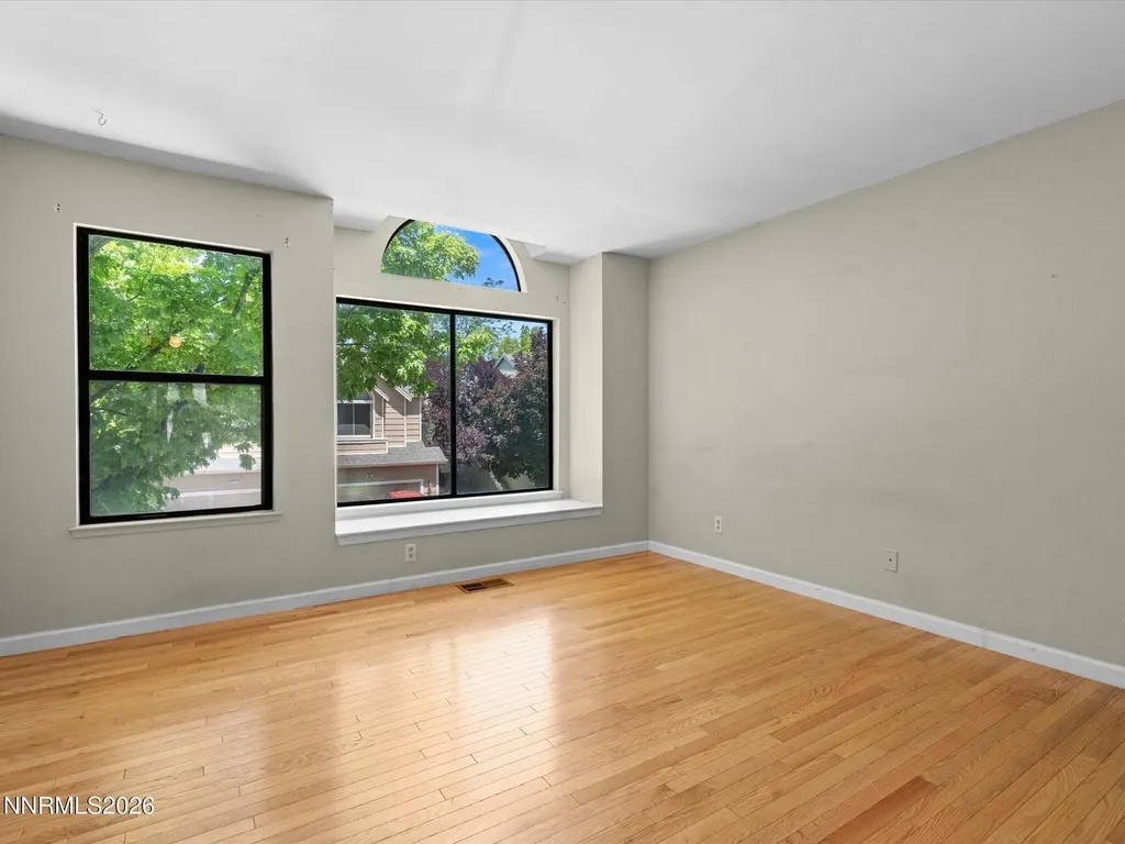 4317 Leeward Reno NV 89502