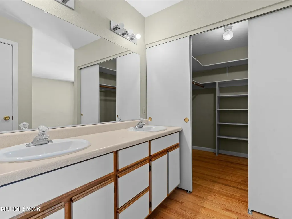 4317 Leeward Reno NV 89502