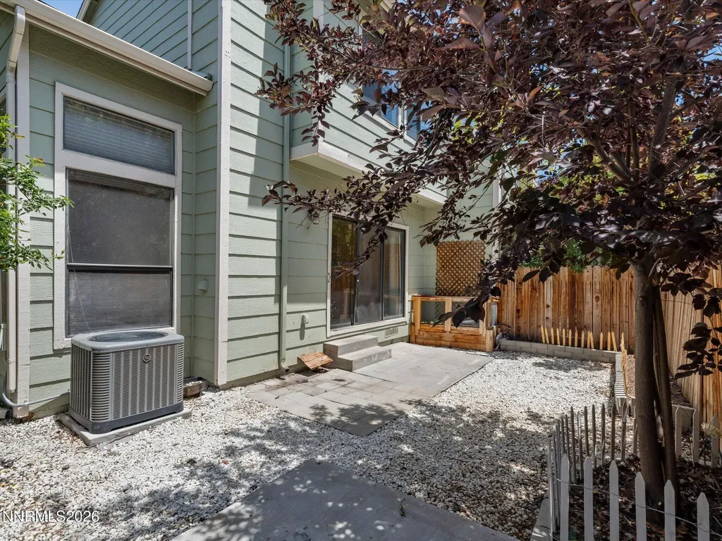 4317 Leeward Reno NV 89502