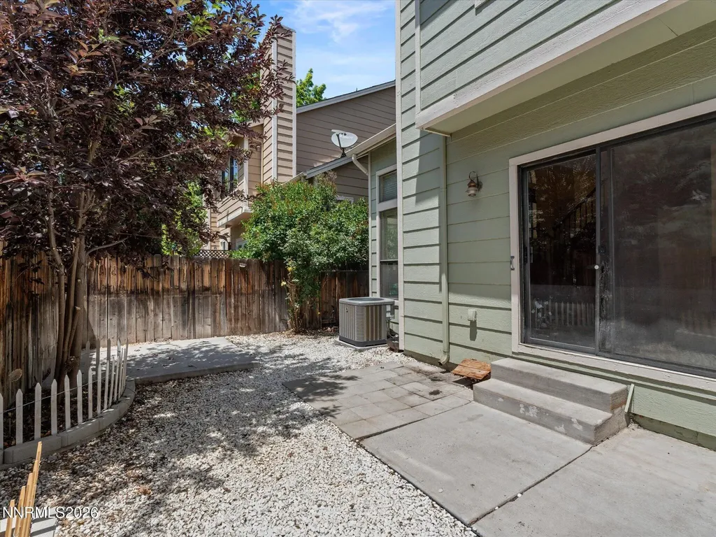 4317 Leeward Reno NV 89502