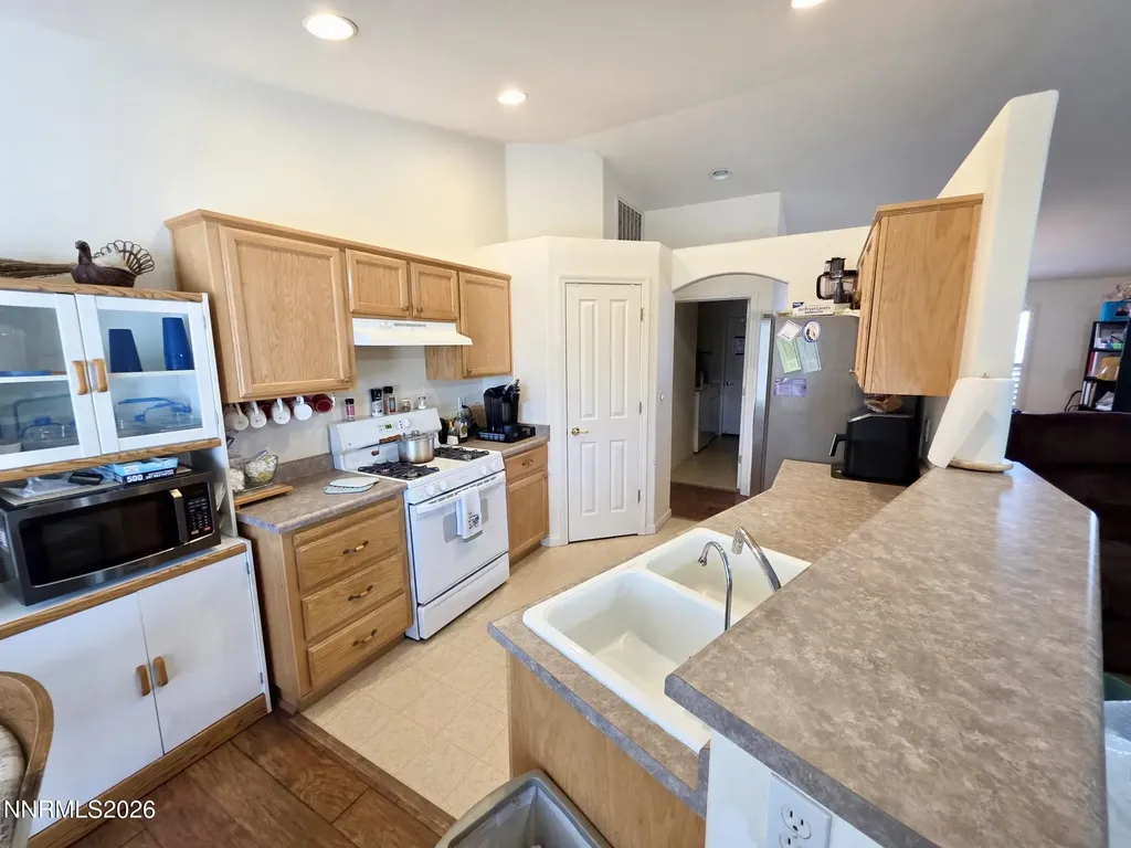 652 Jennys Fernley NV 89408