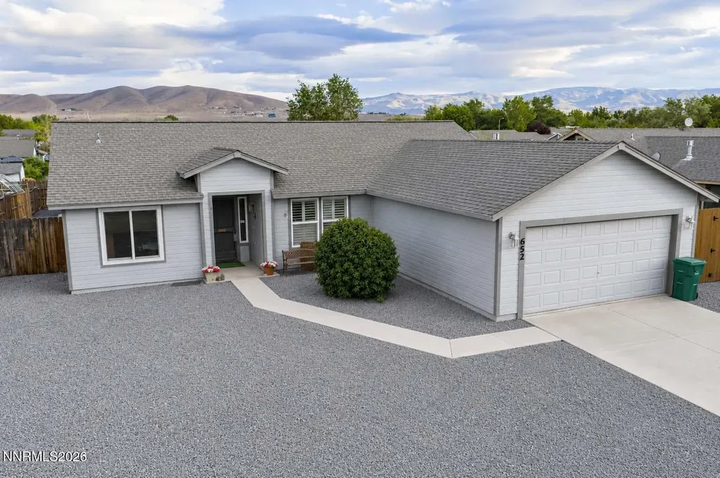 652 Jennys Fernley NV 89408