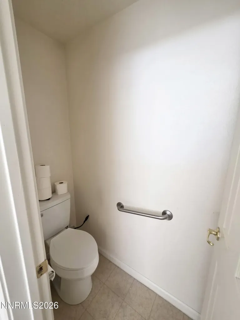652 Jennys Fernley NV 89408