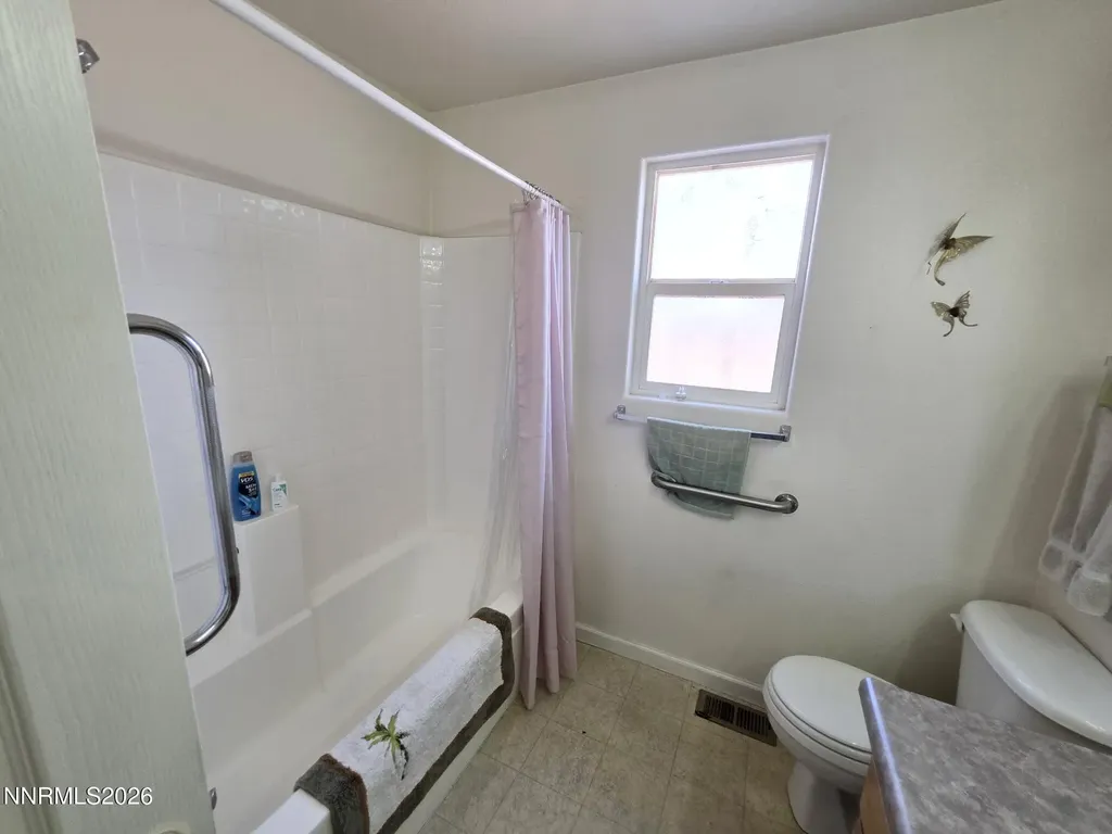 652 Jennys Fernley NV 89408