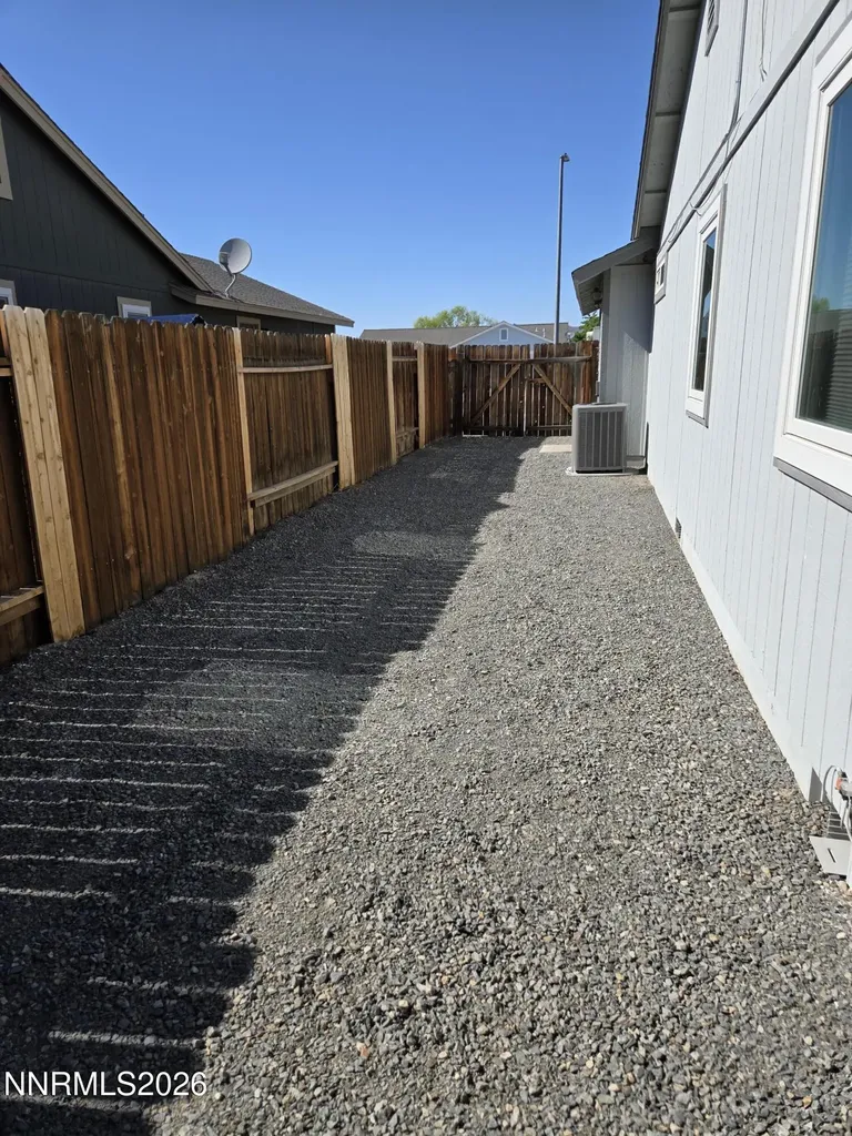 652 Jennys Fernley NV 89408
