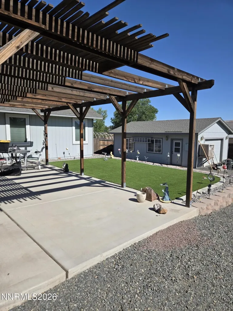 652 Jennys Fernley NV 89408