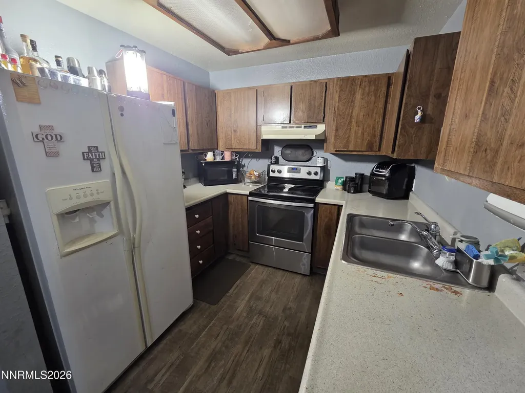 2345 Tripp Unit #8 Reno NV 89512