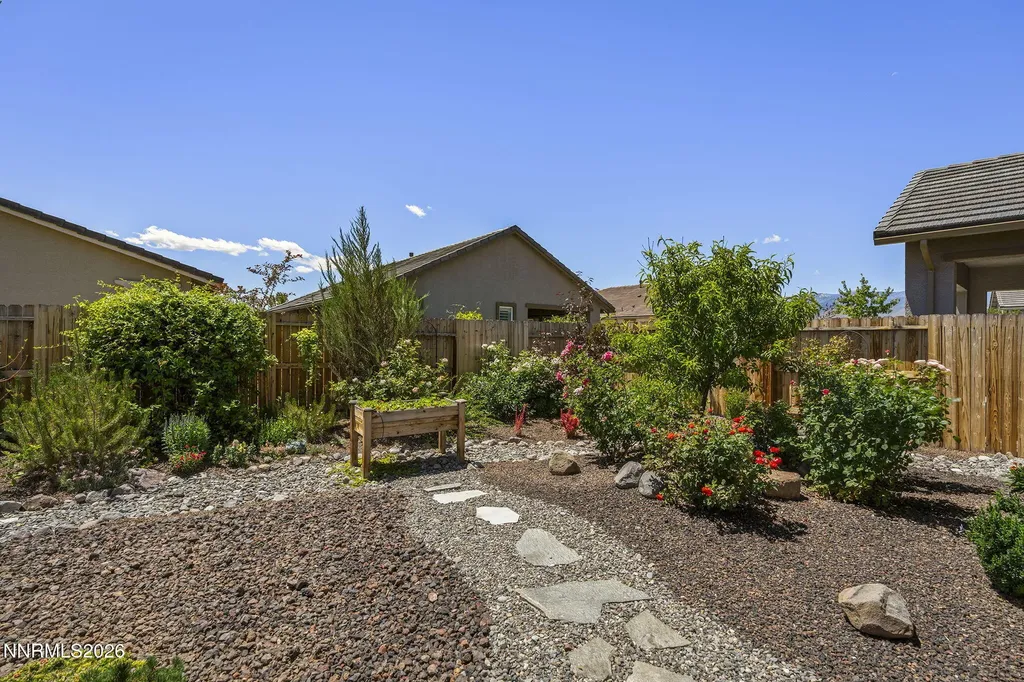 2108 Niatross Reno NV 89521