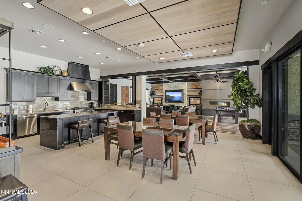 2108 Niatross Reno NV 89521