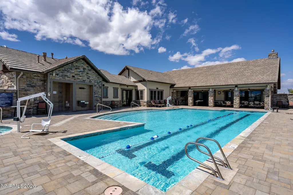 2108 Niatross Reno NV 89521