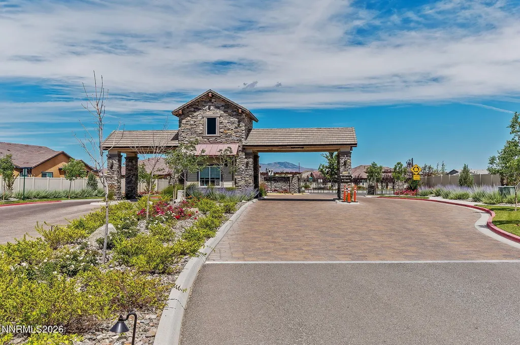 2108 Niatross Reno NV 89521
