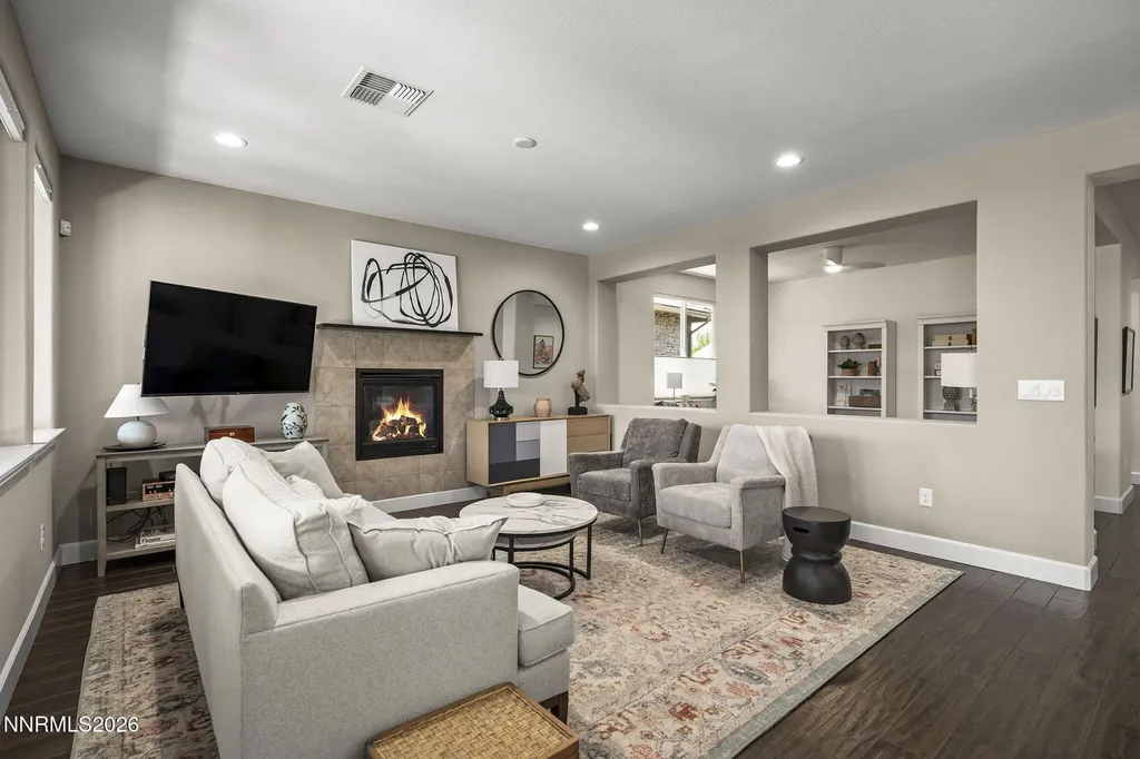 2108 Niatross Reno NV 89521