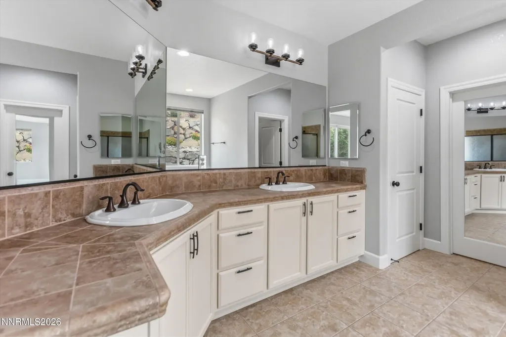 4849 Ahwanee Sparks NV 89436