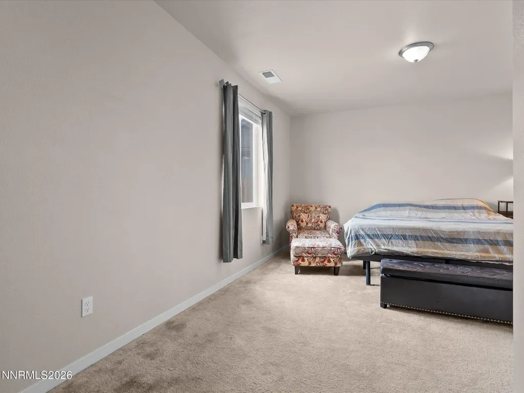 564 Country Hollow Fernley NV 89408