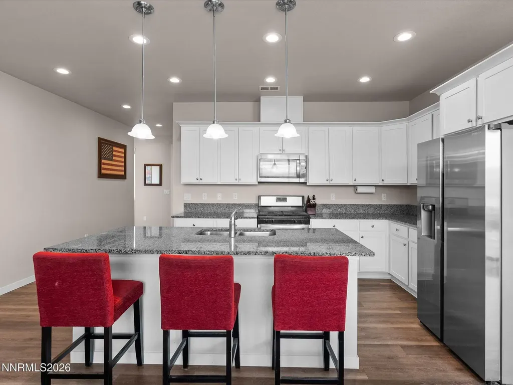 564 Country Hollow Fernley NV 89408