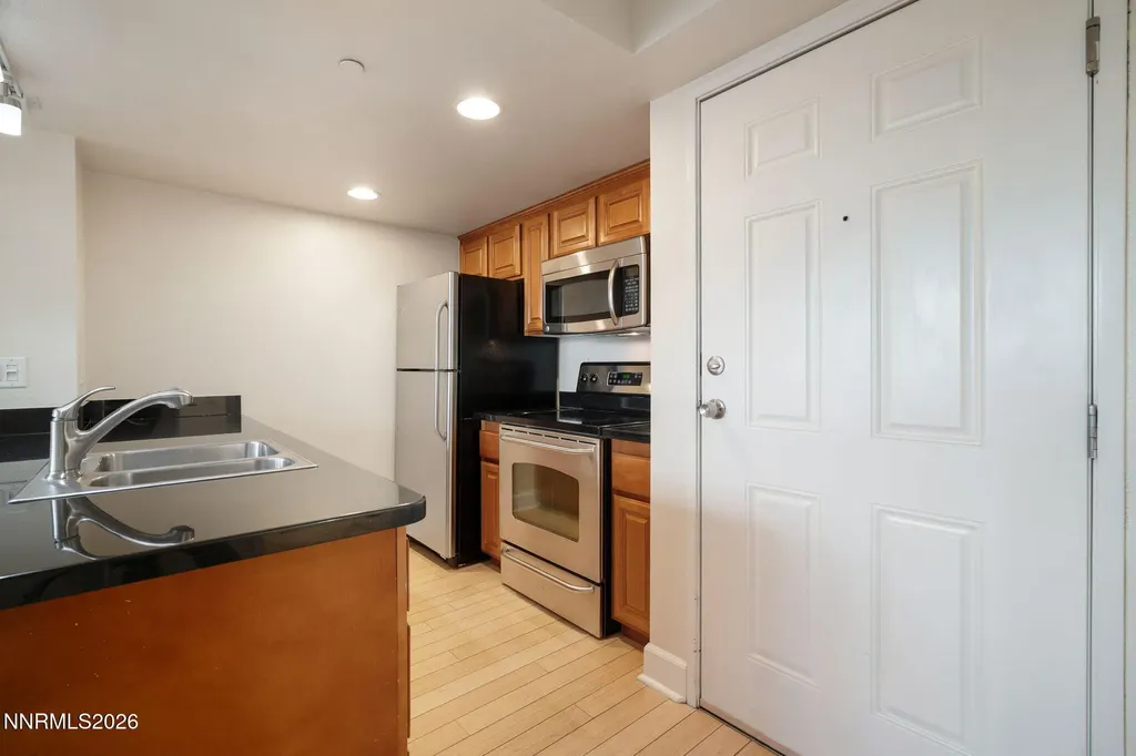 450 Arlington Reno NV 89503