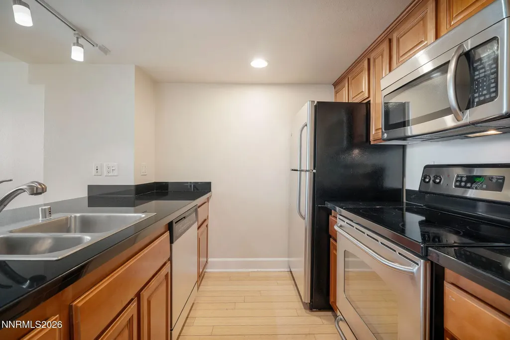 450 Arlington Reno NV 89503