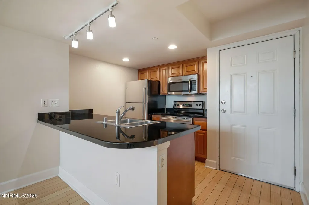 450 Arlington Reno NV 89503