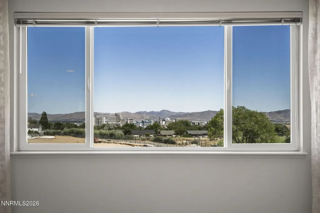 2615 Everett Reno NV 89503