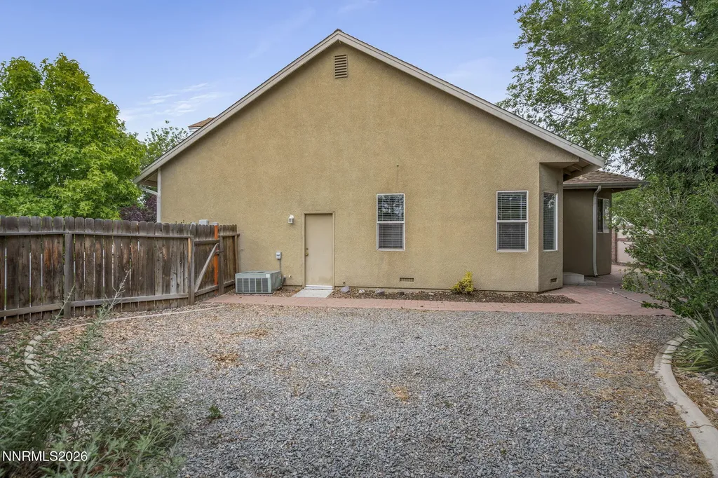 5346 Village Meadows Sparks NV 89436