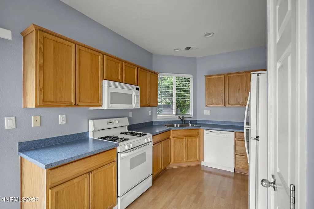 5346 Village Meadows Sparks NV 89436