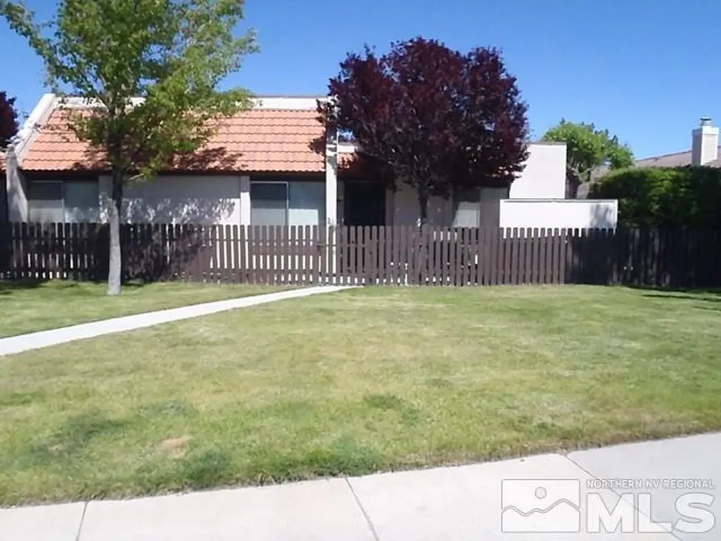 1005 Baywood Sparks NV 89434